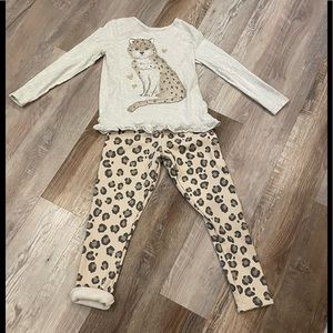 Brand New Girls Carter set